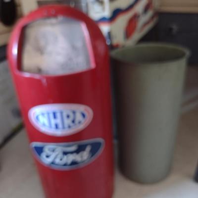 Metal Garbage Can with Original Metal Liner