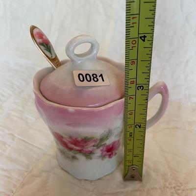 Mustard jar with flowers-soon-lid