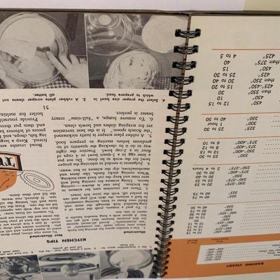 George Burns Wife Gracie Allen Signed Carnation Cookbook