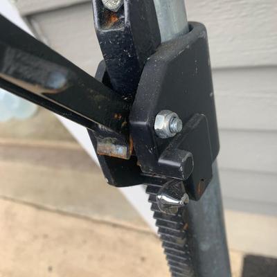 Truck / Van Tension Secure Bar