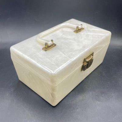 Vintage Lucite Travel Case Pearlesent