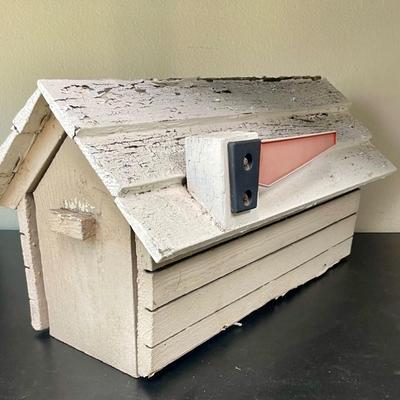 Birdhouse Mailbox