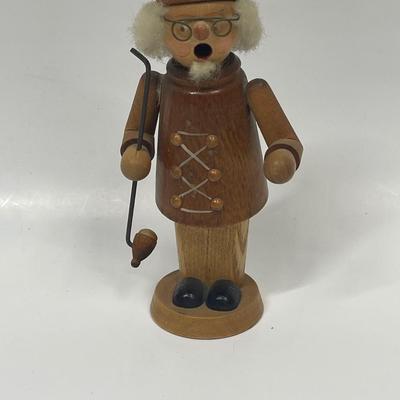 Nutcracker-Style Christmas Wood Figurine with Long Pipe