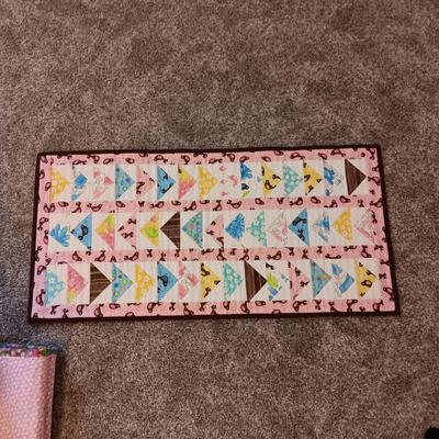 HANDMADE QUILTED WALL HANGINGS/TABLE RUNNERS W/EASTER THEME