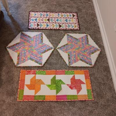 HANDMADE QUILTED WALL HANGINGS/TABLE RUNNERS W/EASTER THEME