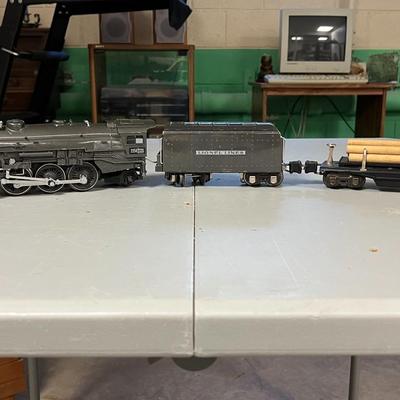 Prewar Lionel #225-E 1938-1942 Gunmetal Gray "O" Gauge Steam Locomotive w/ Matching #2225W Whistle Tender