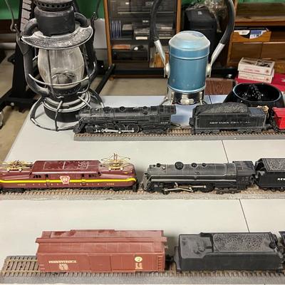 Misc Train Lot w/ Lanterns