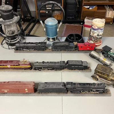 Misc Train Lot w/ Lanterns