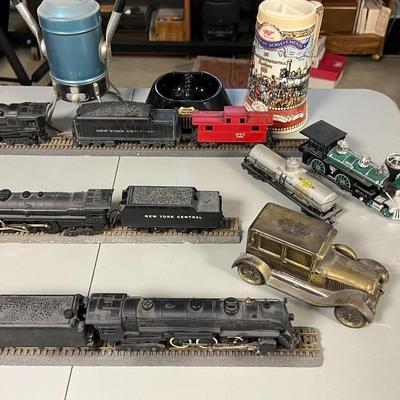 Misc Train Lot w/ Lanterns