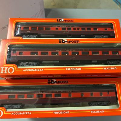 Riva Rossi and IHC Train Lot