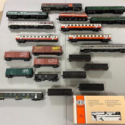 Misc Train Lot w/ Multiple Coal Cars 1