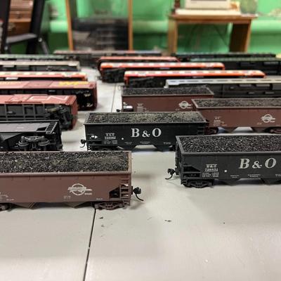 Misc Train Lot w/ Multiple Coal Cars 1