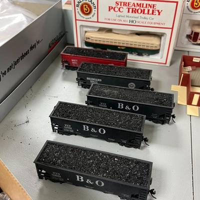 Misc Train Lot w/ Multiple Coal Cars 2