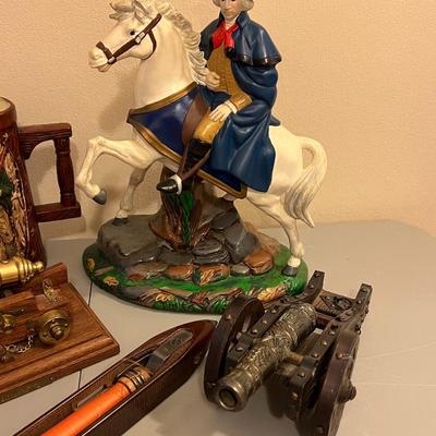 Revolutionary War Themed Items Lot