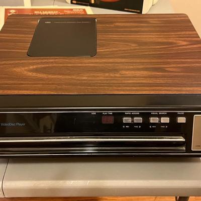 RCA SelectaVision VideoDisc Player w/ Lot of VideoDiscs