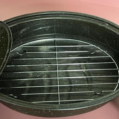 Set of Black Roaster Pans