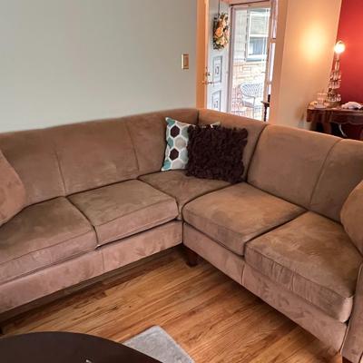"L" Sectional Couch- 83" L