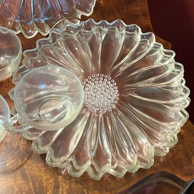 Glass Flower Plates w/ Punch Glasses