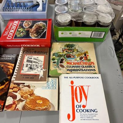 Cookbooks Lot