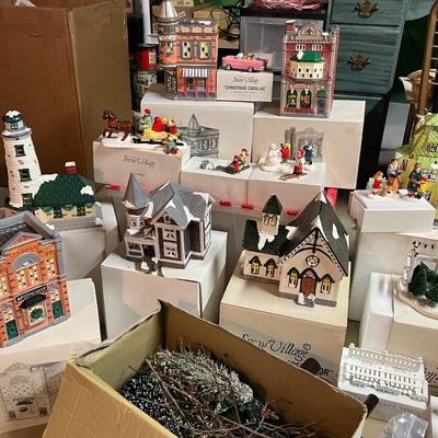 Department 56 Snow Village Lot