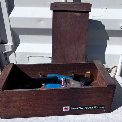 Makita Power Planer MINT 