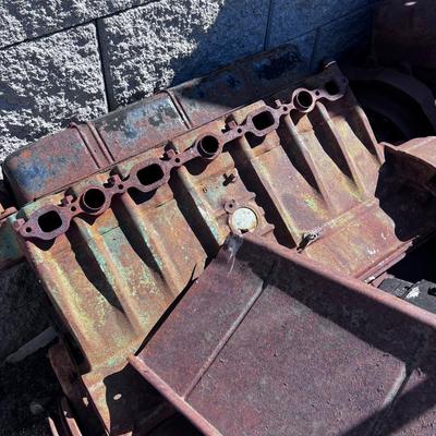 1924 For  & 1936 Chevy Part Pile, Mixed