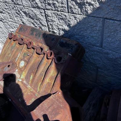 1924 For  & 1936 Chevy Part Pile, Mixed