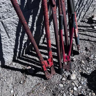 Bolt Cutters 