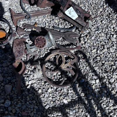Pile of Rusty metal, COOL Stuff!