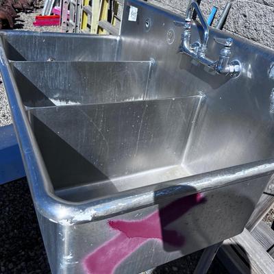 Stainless Steel 3 Hole Sink 