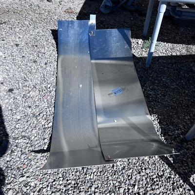2 Pieces of Stainless Steel 