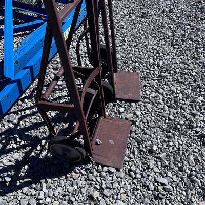 2 Hand Trucks 