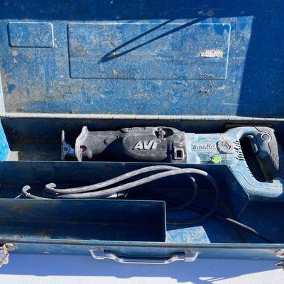 Makita AVT Sawzall in Hard metal Case