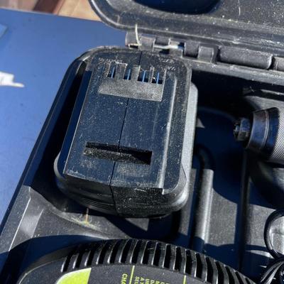 DeWalt 24 Volt Cordless Hammer Drill With Case