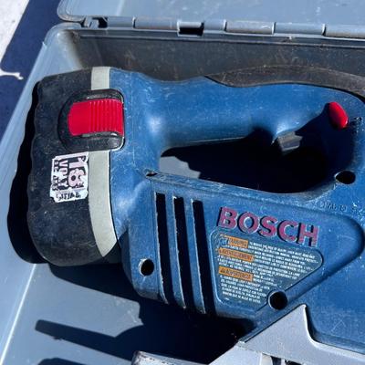 BOSCH Cordless Jig Saw NO CHARGER But has Plastic Case.