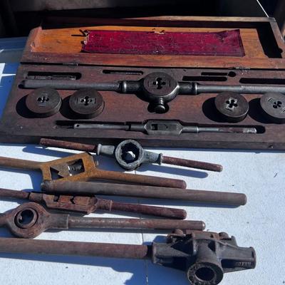 Pipe Threading Tools