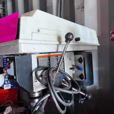 DELTA Bench Top Drill Press 