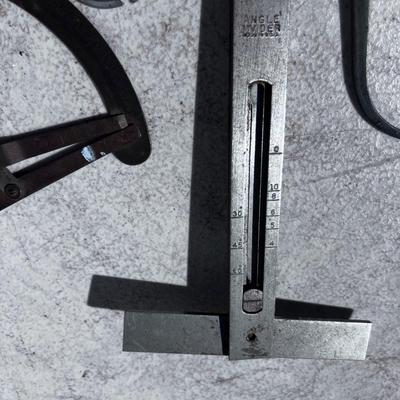 Calipers & Measuring Devices