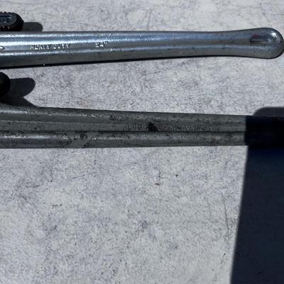 (2) 24" Pipe Wrenches - 1 is Aluminum 