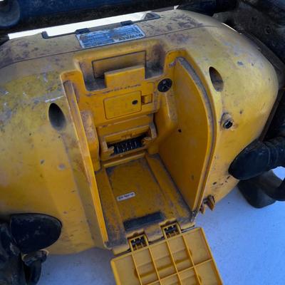 DeWalt Radio Charger 