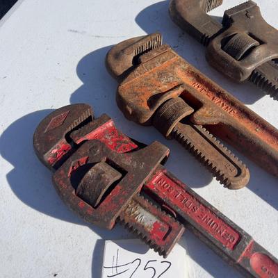 (3) 24" Pipe Wrenches, Red & Green 