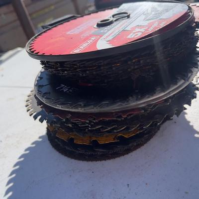 Pile of 7-1/4" Circular Saw Blades 