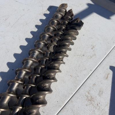 (3) 1-1/2" to 1-1/8th Spline Drive Bits 18" Long