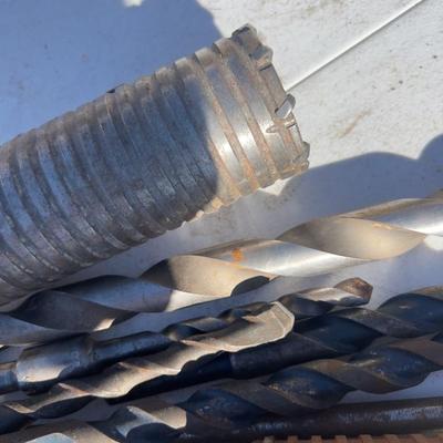 Mixed Lot of Masonry Bits & Hole Saws