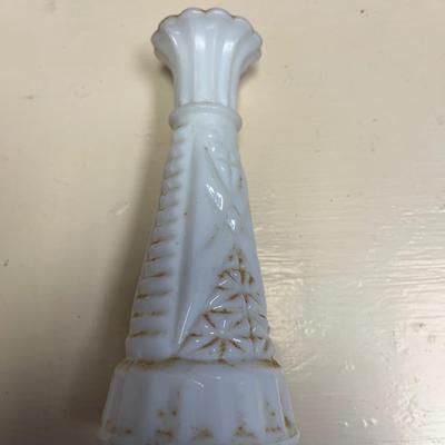 Milk glass vase