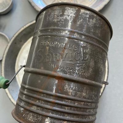 Lot pans, miscellaneous items