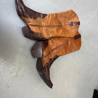Leather so 8 boots