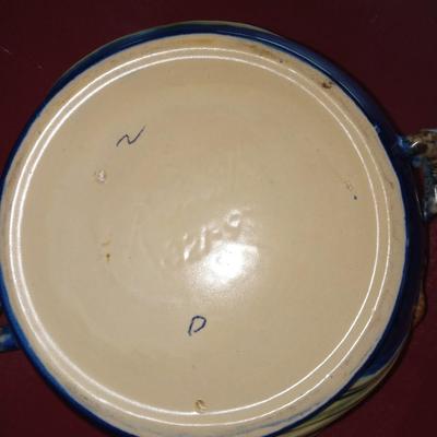 Roseville 321-9 bowl