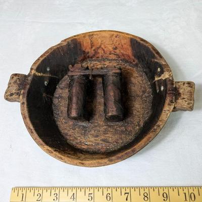 Bolivian Ritual Aymara Wedding Fertility Wood Vessel w/ Figures & bulls