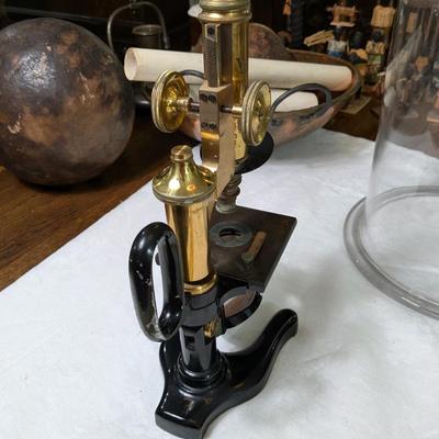 Rare Vintage E. Leitz Wetzlar Microscope with Handle and Quality Grade Glass Dome